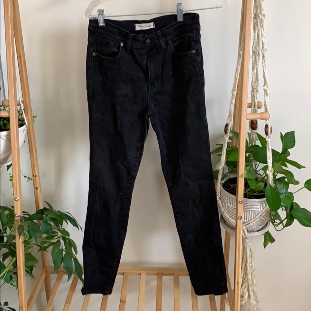 Madewell Black skinnies